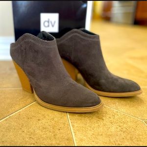 DV Dolce Vita Target NYA Grey Suede Heeled Mule